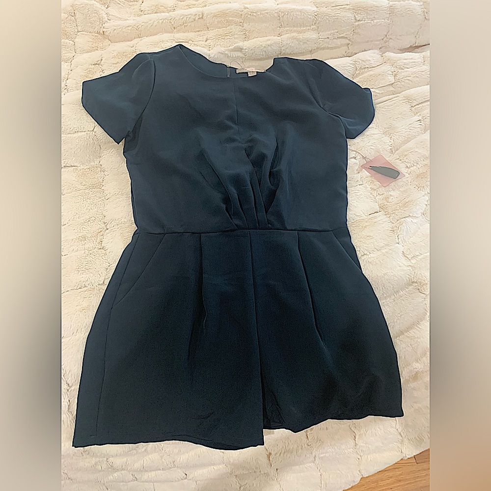 This can be a staple piece in any wardrobe !